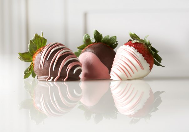 Chocolate Strawberry Paparazzi - 1800baskets.com