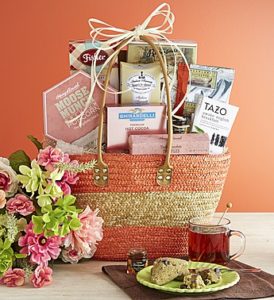 sweet brunch tote perfect for a picnic with your mom